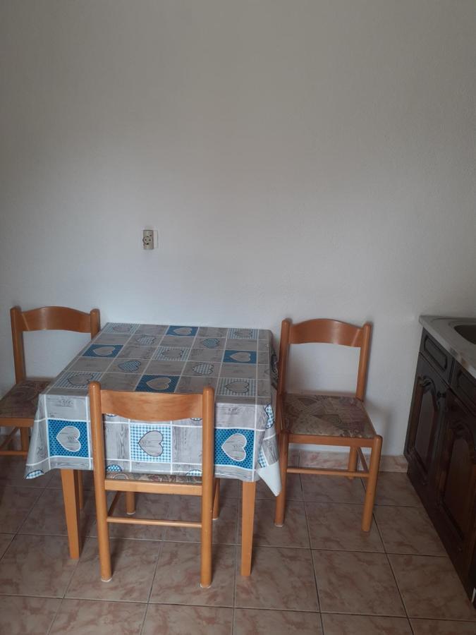 Apartments Mara Bela كارلوباغ المظهر الخارجي الصورة