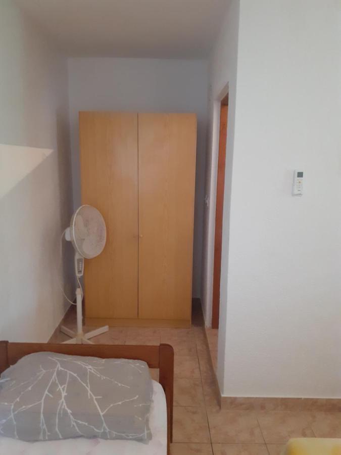 Apartments Mara Bela كارلوباغ المظهر الخارجي الصورة