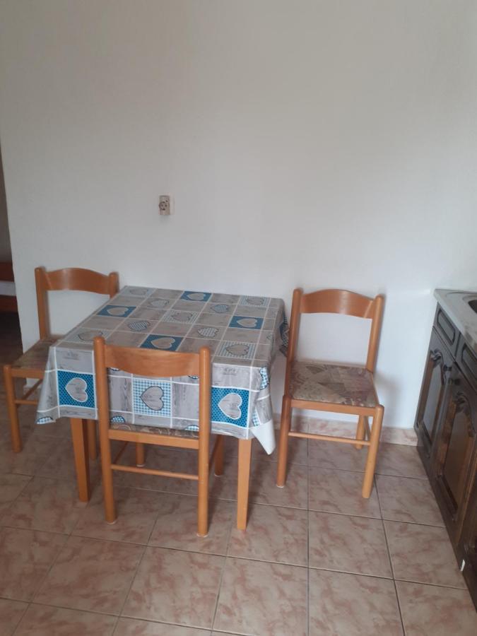Apartments Mara Bela كارلوباغ المظهر الخارجي الصورة