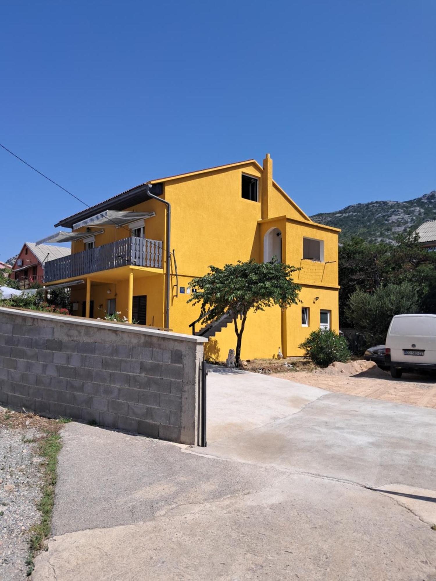Apartments Mara Bela كارلوباغ المظهر الخارجي الصورة