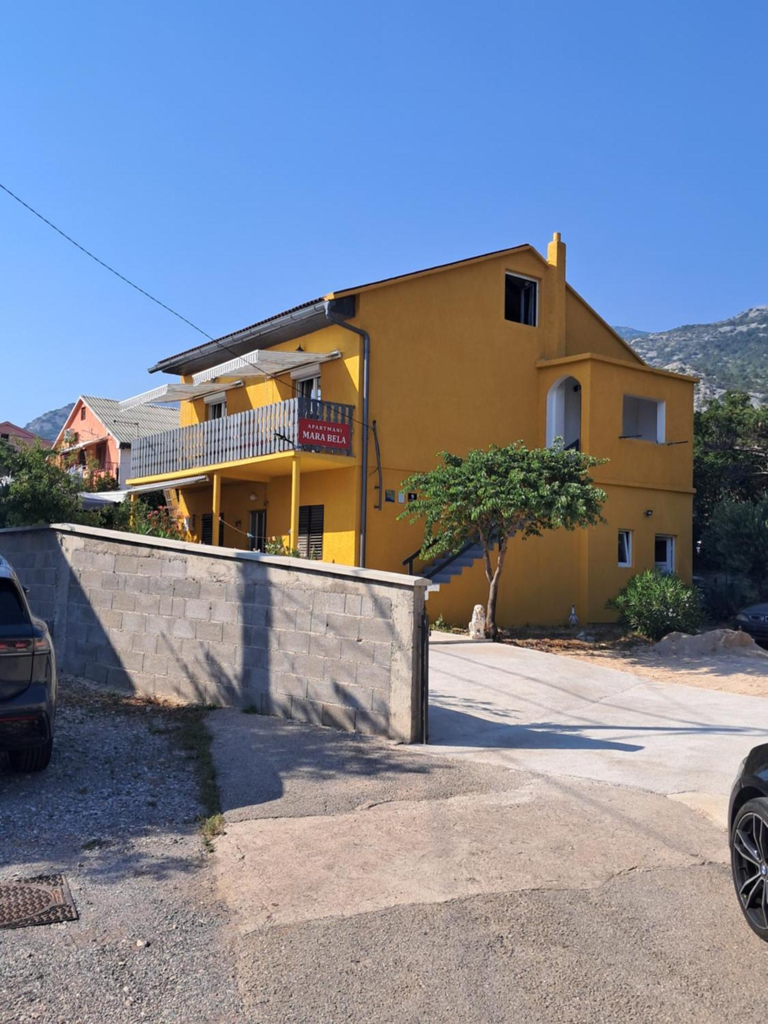Apartments Mara Bela كارلوباغ المظهر الخارجي الصورة